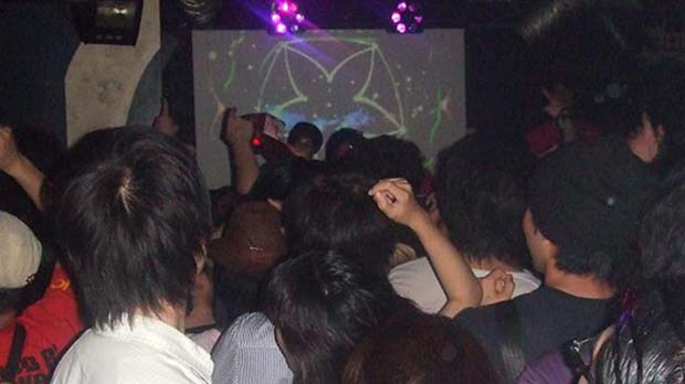 名古屋夜生活-club jbs 夜店(1)