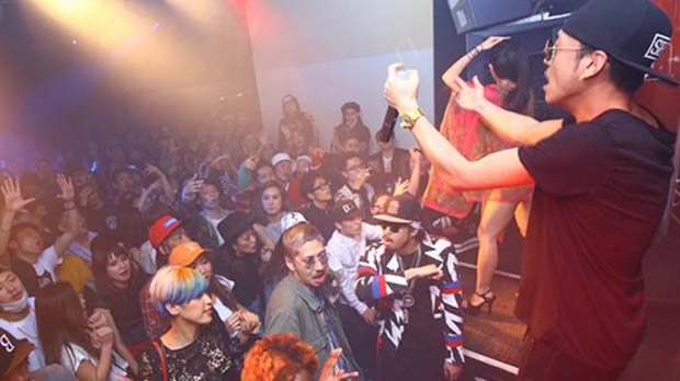 Nightlife in Osaka-Grand Cafe Nightclub(1)